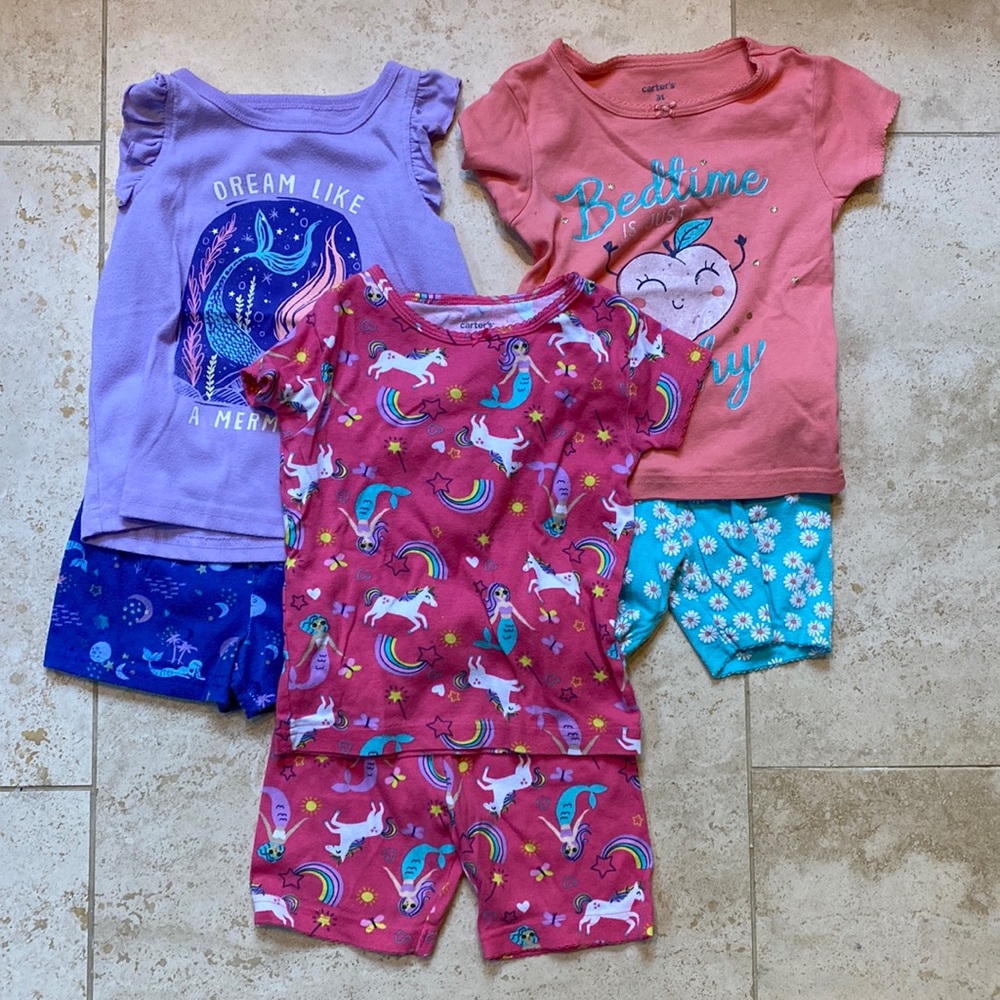 Carter’s 3t short sleeve and shorts pajamas lot of 3